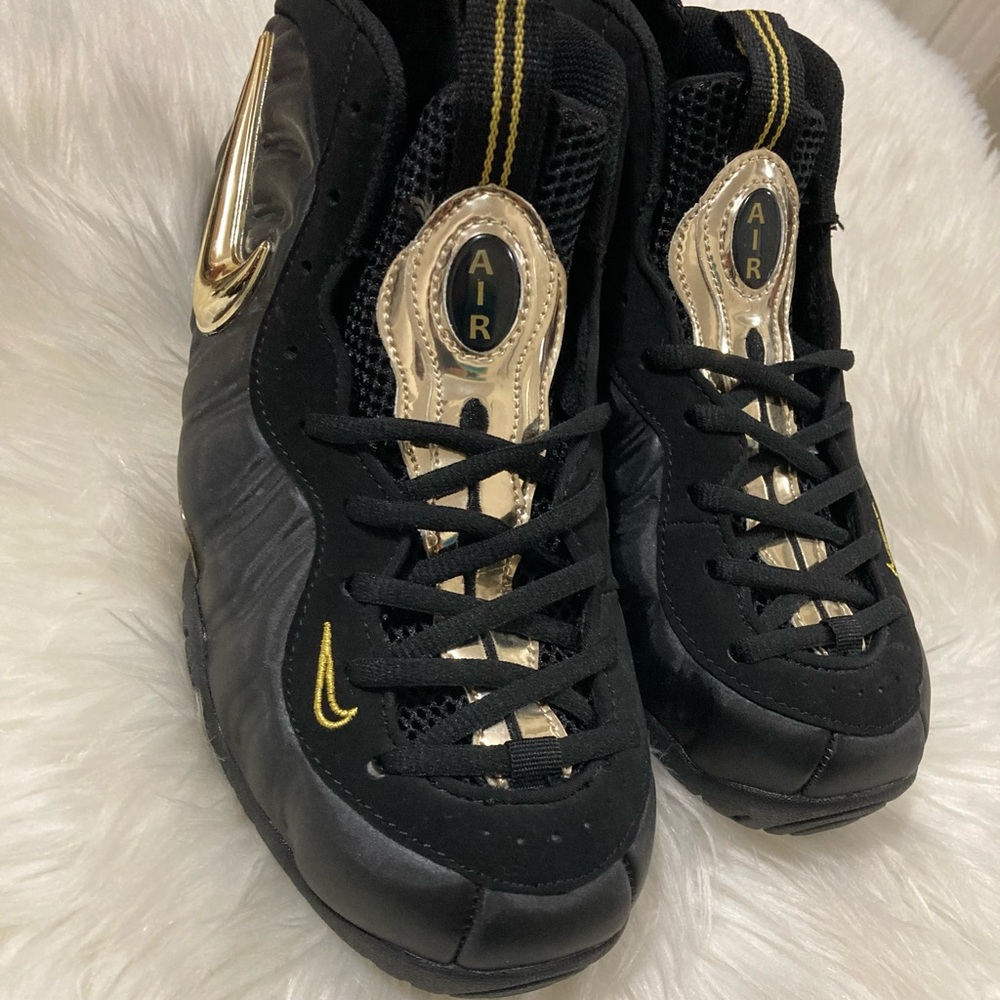 Nike Airform Post Pro
